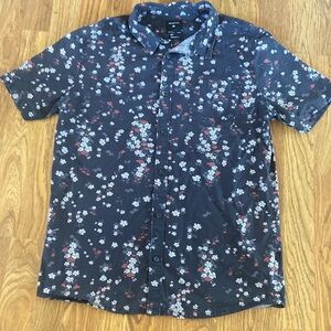 Quiksilver Floral M Button Down shirt